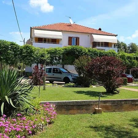 בית הארחה Marta Sukošan