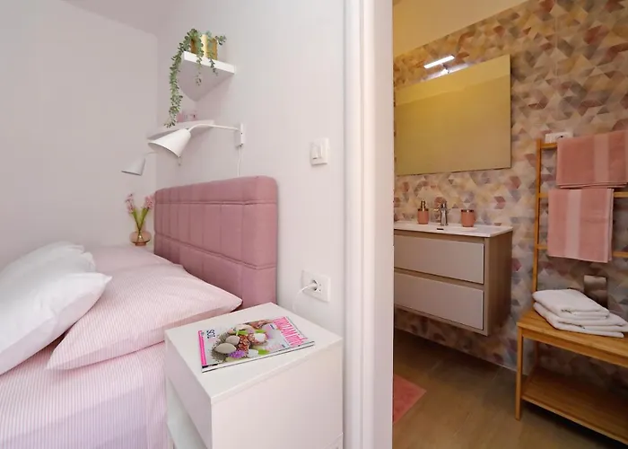 Marta Casa de hóspedes Sukošan